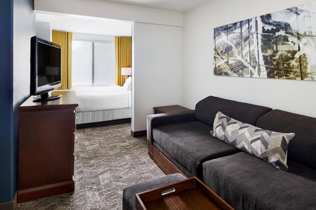 Springhill Suites By Marriott Richmond North/Глен Ален Екстериор снимка