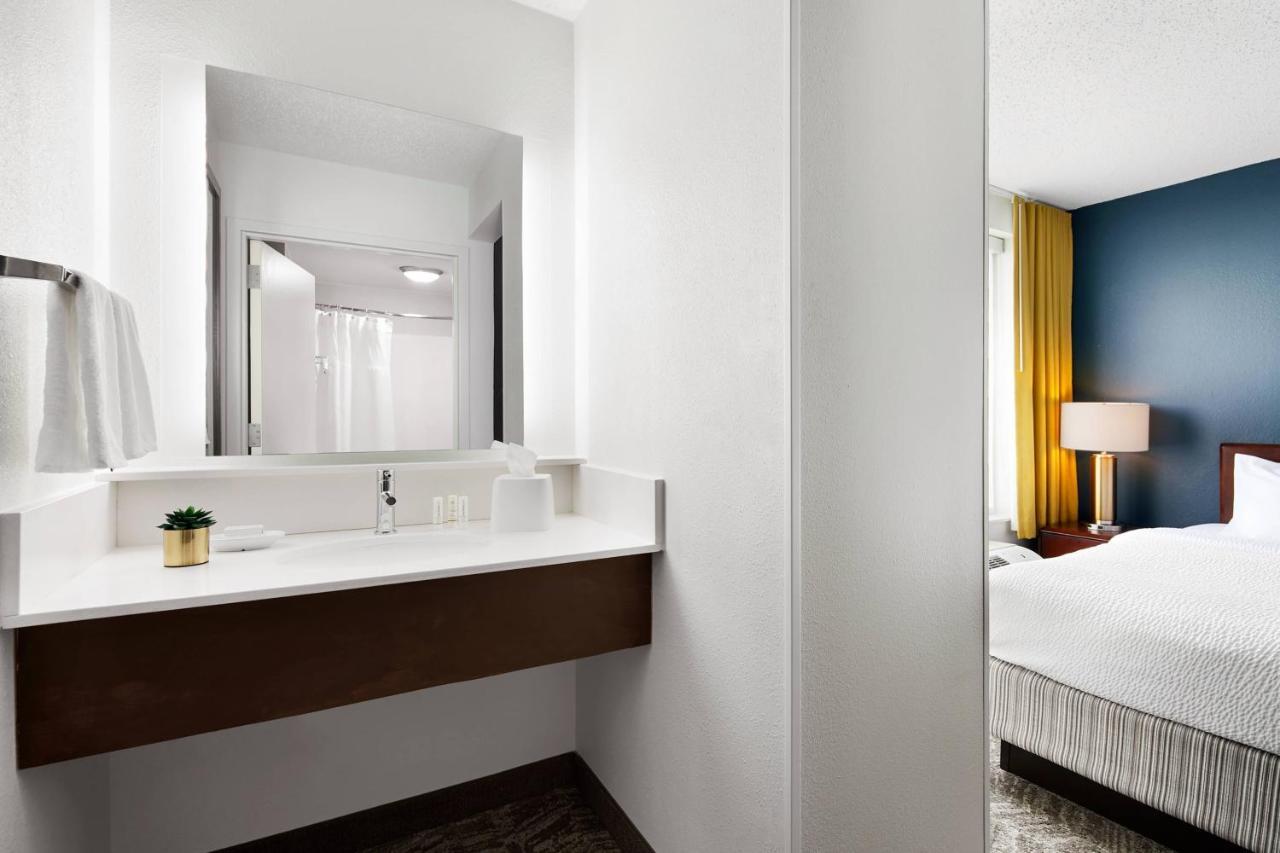 Springhill Suites By Marriott Richmond North/Глен Ален Екстериор снимка