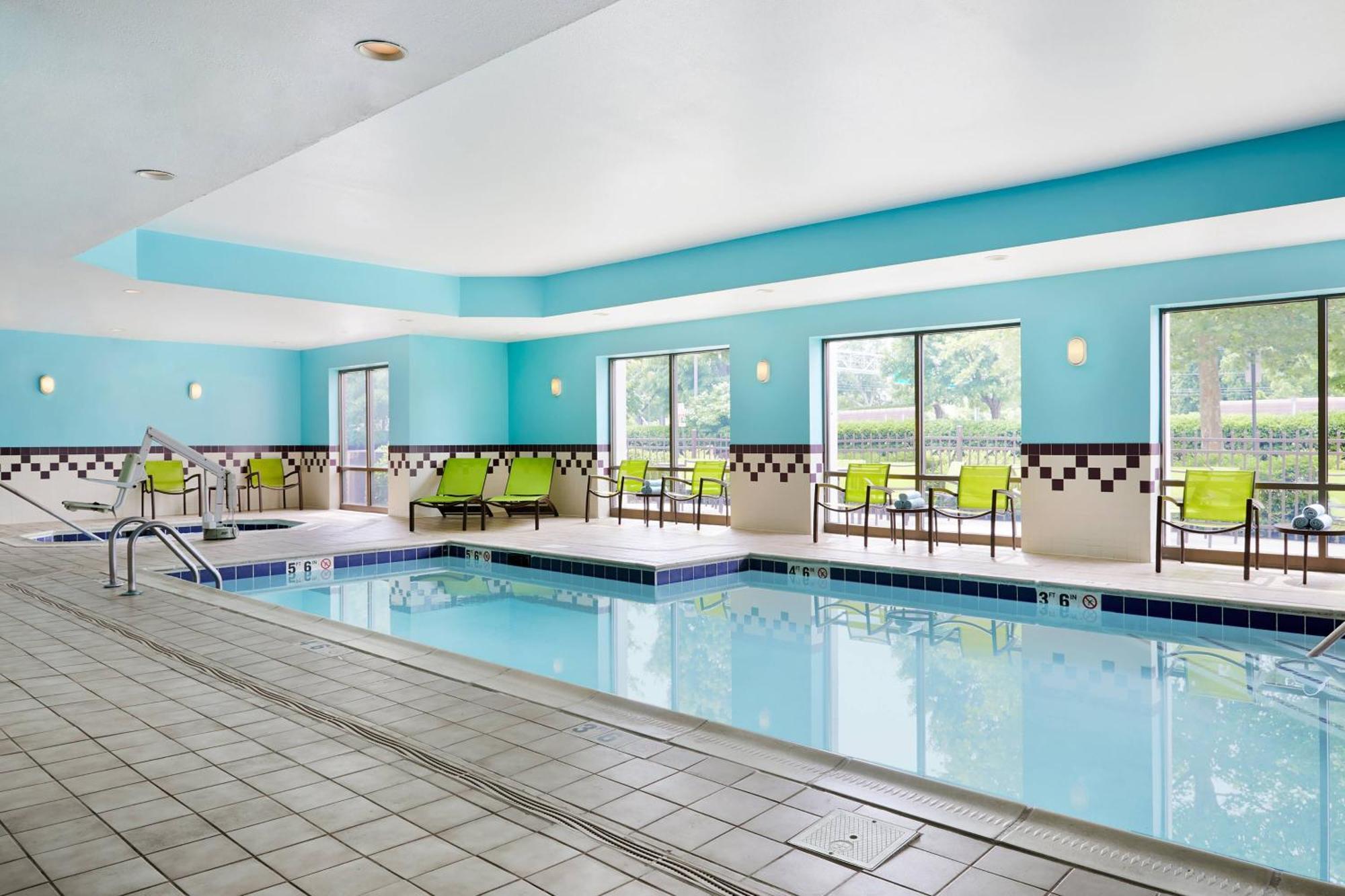 Springhill Suites By Marriott Richmond North/Глен Ален Екстериор снимка