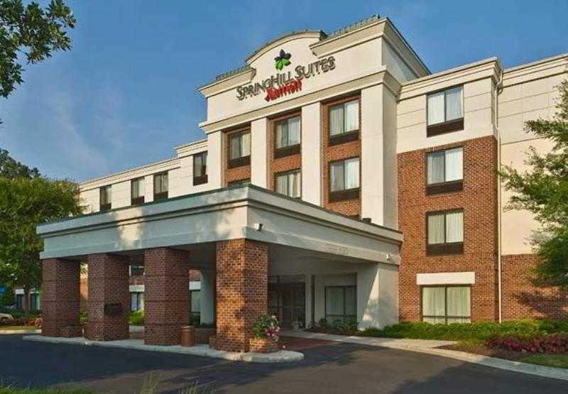 Springhill Suites By Marriott Richmond North/Глен Ален Екстериор снимка