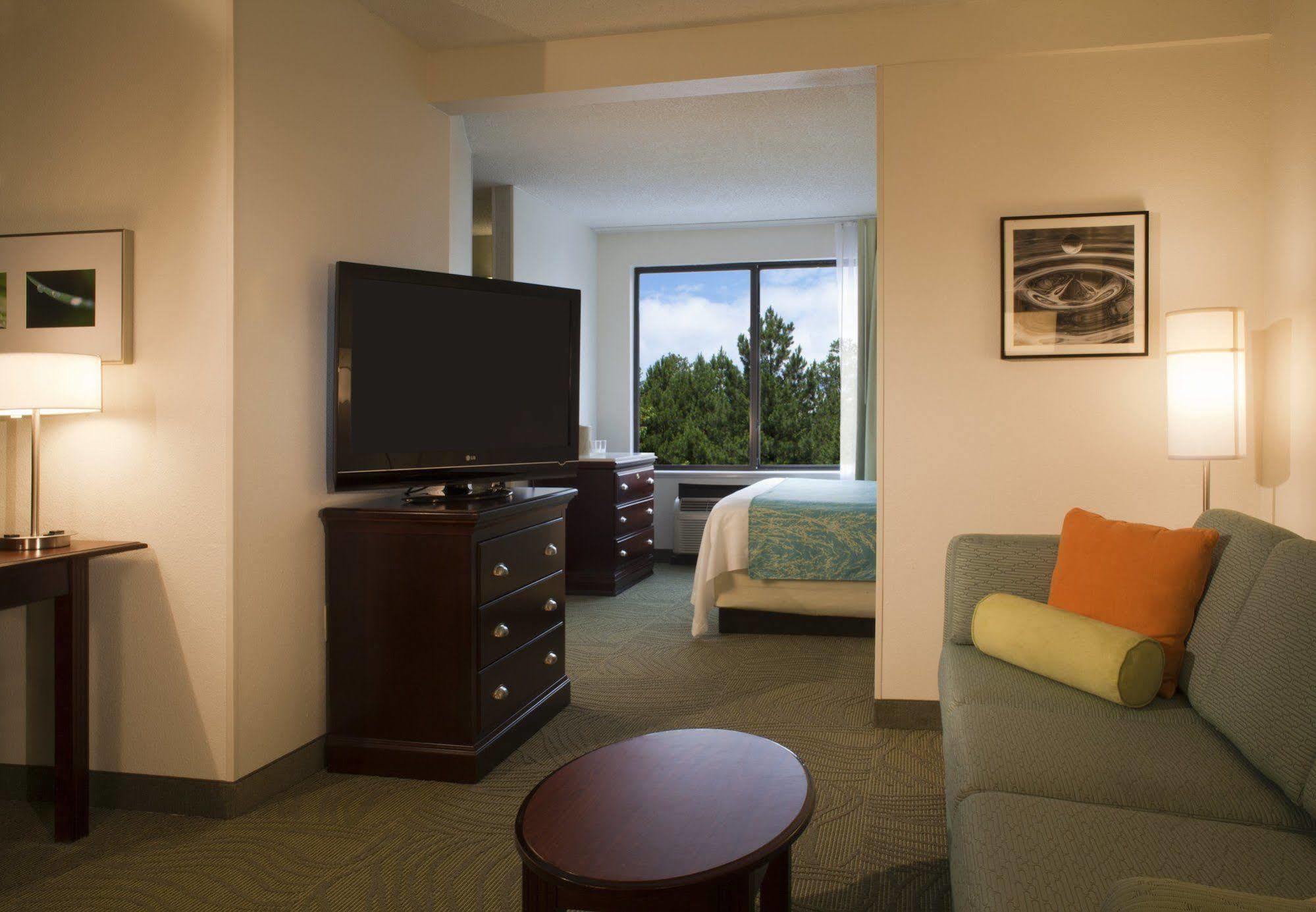 Springhill Suites By Marriott Richmond North/Глен Ален Екстериор снимка
